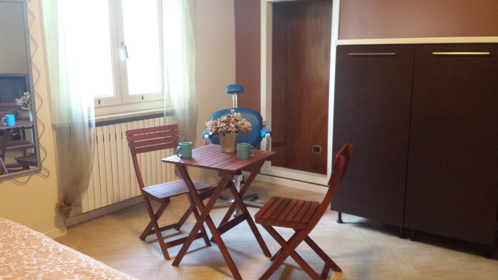 B&B Azzurra เปสการา ภายนอก รูปภาพ