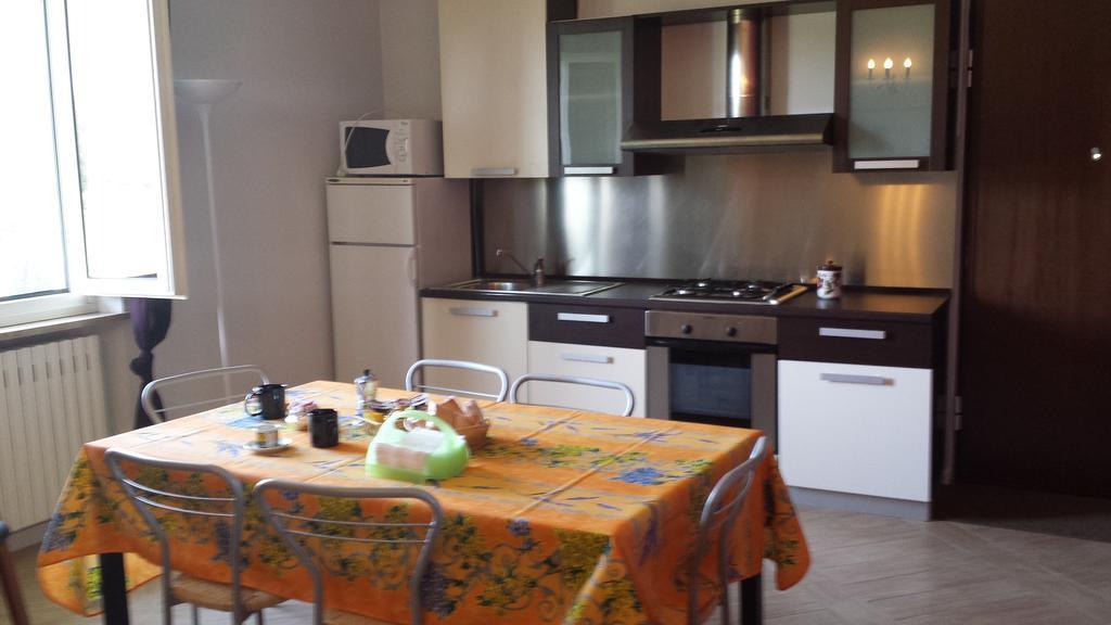 B&B Azzurra เปสการา ภายนอก รูปภาพ