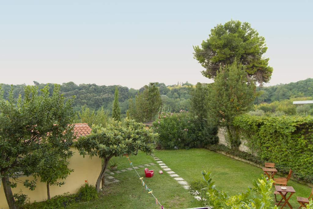 B&B Azzurra เปสการา ภายนอก รูปภาพ